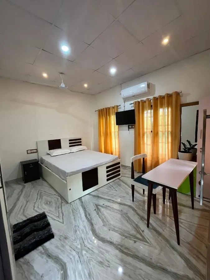 Mundrothuruth Vrindavan Homestay הודו